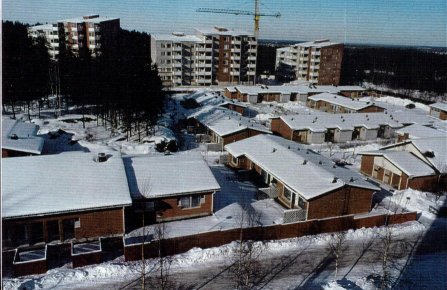 Talvinen näkymä kuurosokeiden palvelutaloon
Tampereen Hervannassa